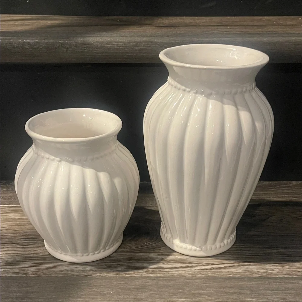 Ashland Elegant White Vase Set - Picture 1 of 5
